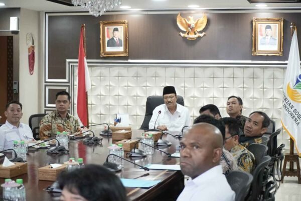 Mensos Ajak Pemda Aktif Perbarui Data untuk Sukseskan Sekolah Rakyat